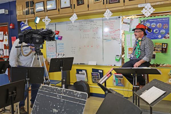 WGRZ Interviews Kenmore East Music Teacher Phil Aguglia